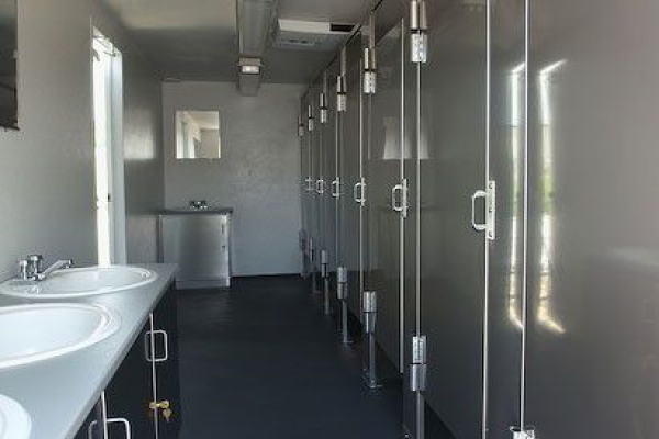 restroom trailers for rent