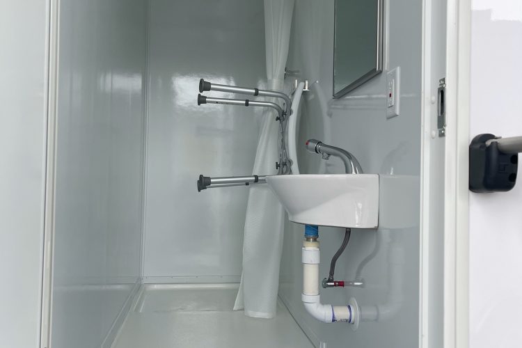 shower trailers